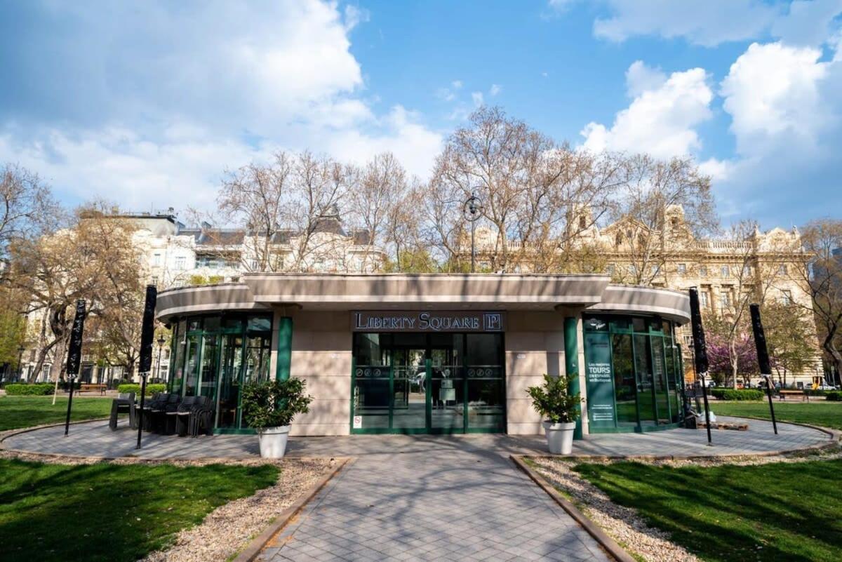 Lovely Downtown Apartment Close To The Basilica Budapest Luaran gambar