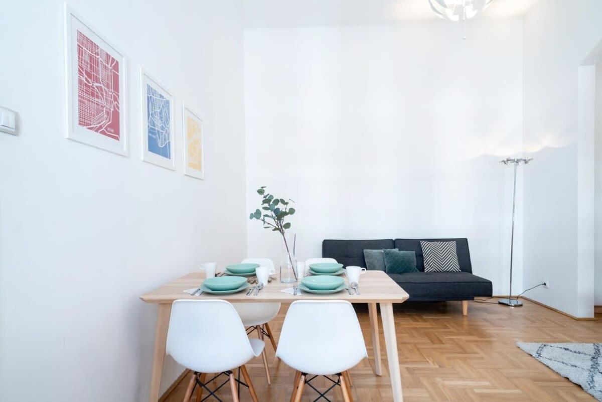 Lovely Downtown Apartment Close To The Basilica Budapest Luaran gambar
